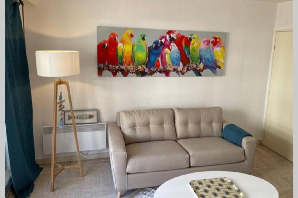 Confortable Appartement A Cavalaire-Sur-Mer Luaran gambar