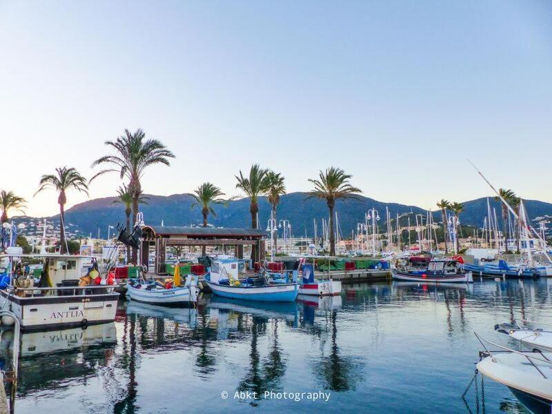 Confortable Appartement A Cavalaire-Sur-Mer Luaran gambar